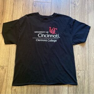 University of Cincinnati XL Short Sleeve T-Shirt